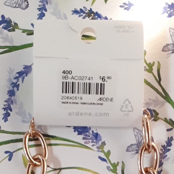 ~ Gold Chain from Ardene - Picture 4 of 4